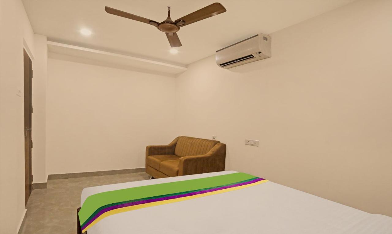 Treebo Lazystay Elite Bhuvanesvar Kültér fotó